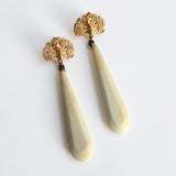 PENDIENTES PEACOCK IVORY